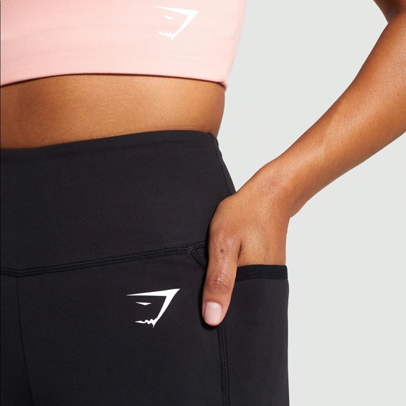 SOLD‼️Gymshark black dreamy 2.0 leggings - Picture 4 of 8